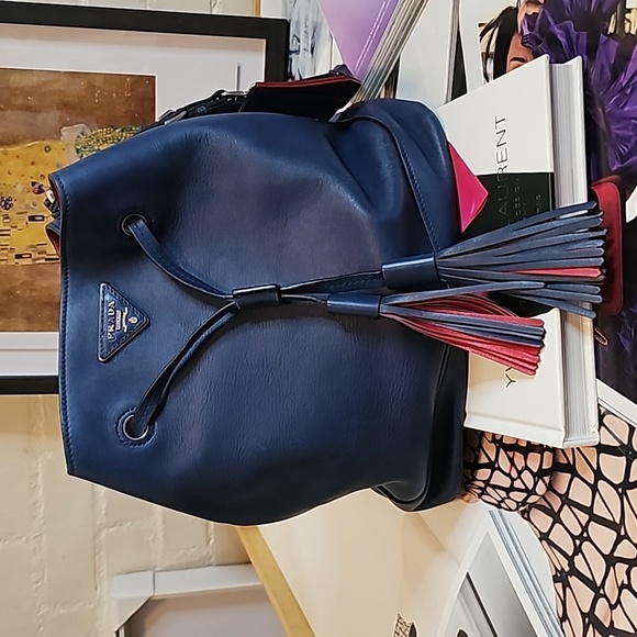 PRADA Authentic Blue Calf Leather Bucket Bag with Fringe Detail UPDATED 💙 - Picture 5 of 17